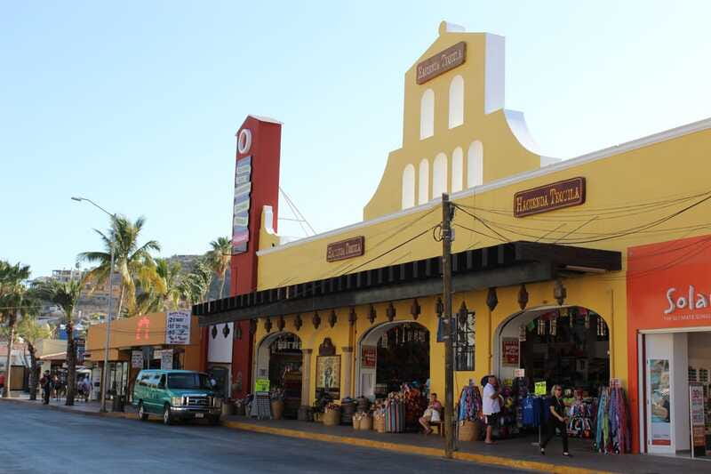 Cabo San Lucas: Glass-Bottom Boat Cruise and Tequila Tasting - Three hours on the clock, but less time at sea
