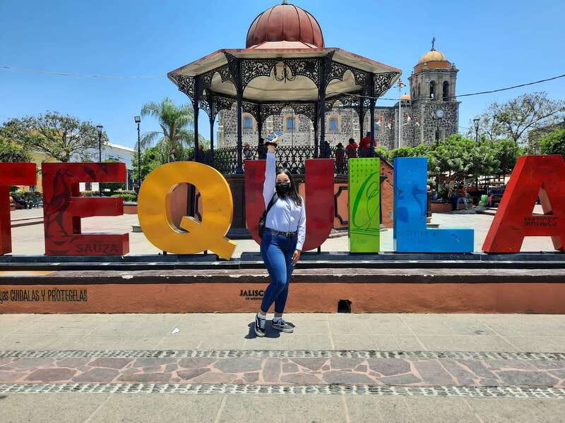 From Guadalajara: Pyramids & Jose Cuervo Tequila Tour - Lunch and free time in Tequila