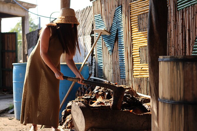 Guided tour of an ancestral Mezcal distillery with transport - Transport makes this easier than arranging a taxi