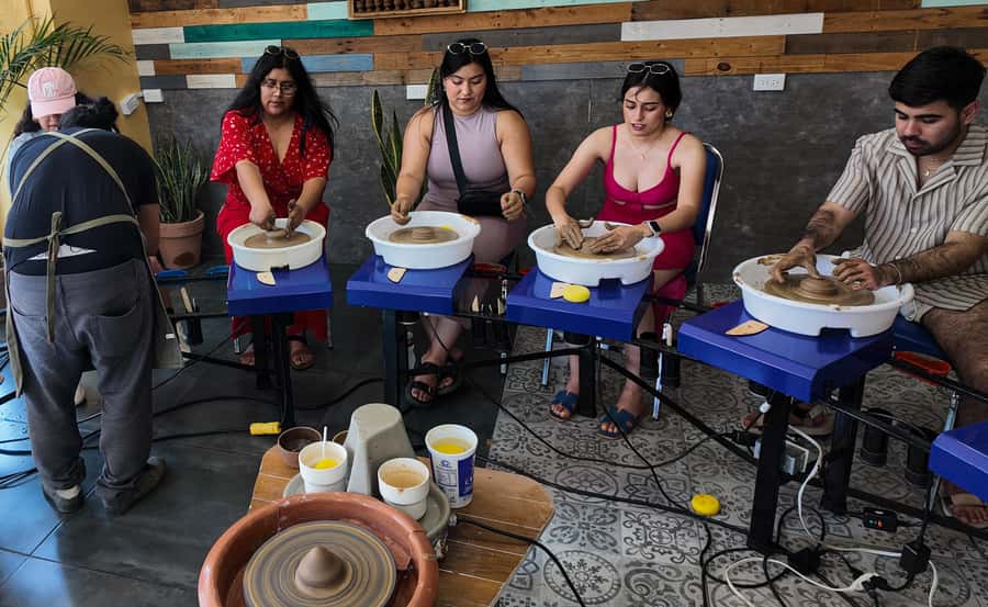 Los Cabos: Clay Molding and Tequila Tasting Experience - Starting at Plaza Bonita
