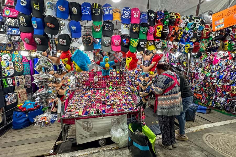 Mexico City: Mexican Lucha Libre Experience & Mezcal Tasting - Who should book this experience