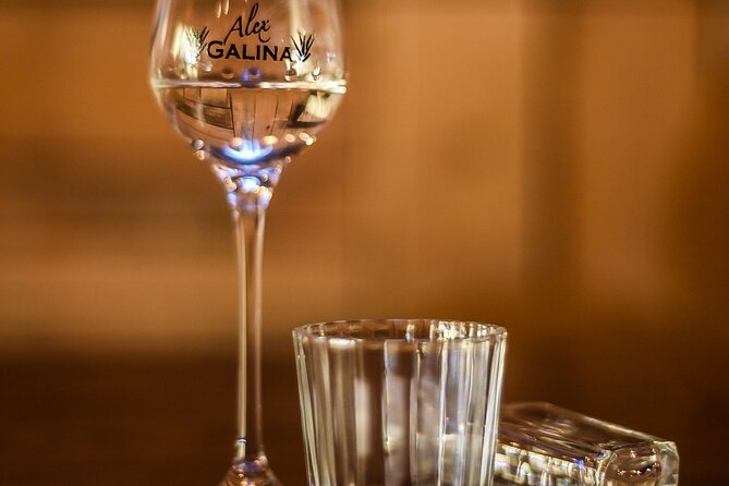 Mezcal Tasting -Masterclass + Blind tasting- - What makes this more than a standard tasting