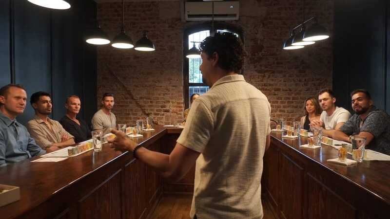 Mezcal y Mole with a Sommelier CDMX - Location details deserve a careful check