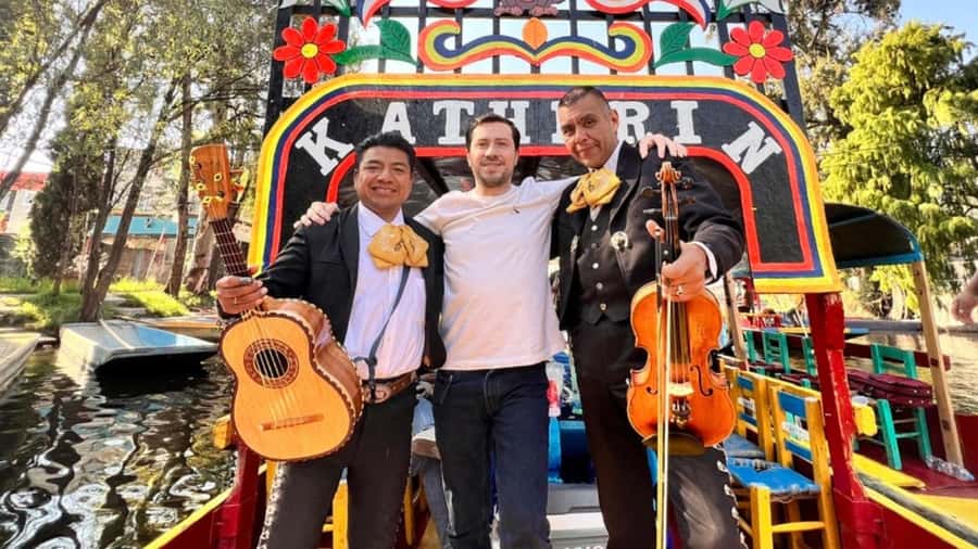 Music and Tequila in Xochimilco visits Coyoacán and CU - Key points to know before booking