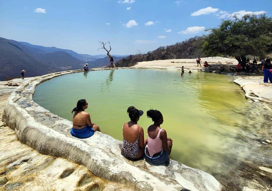 Oaxaca: Tule, Mitla & Hierve el Agua, & Mezcal Tour - Learning the Craft in Teotitlán del Valle