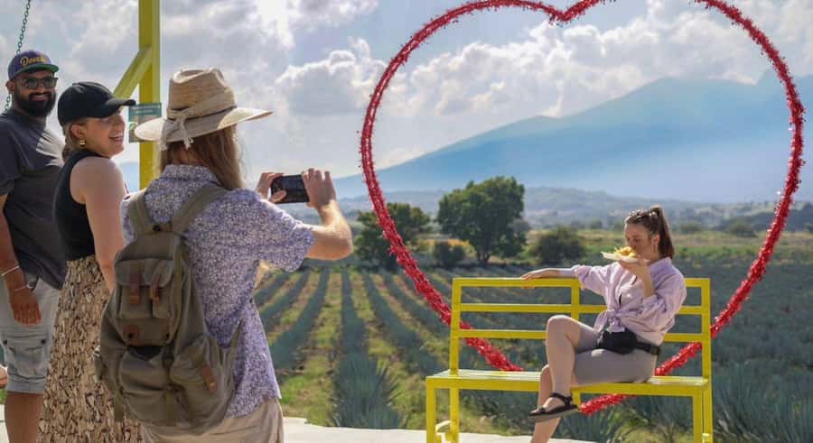 Premium Tequila Route with professional tasting - Start with breakfast and the right pickup point