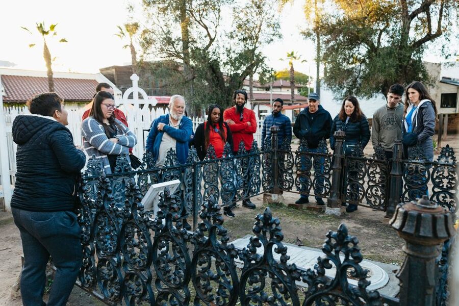 San Diego: Old Town Tequila and Tacos Walking Food Tour - Mexican customs, American expansion, and the town plaza