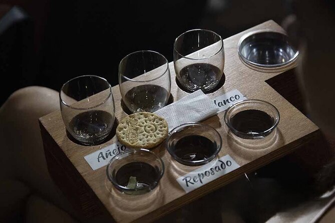 Show Mayahuel + Tequila Tasting - Why the acrobatics receive so much attention