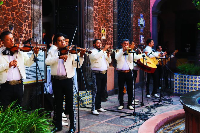 Tequila Express - Quinta Sauza and the cantarito welcome