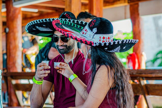 Tequila Tasting Experience in Cancun - Finding the meeting point on Boulevard Kukulcan