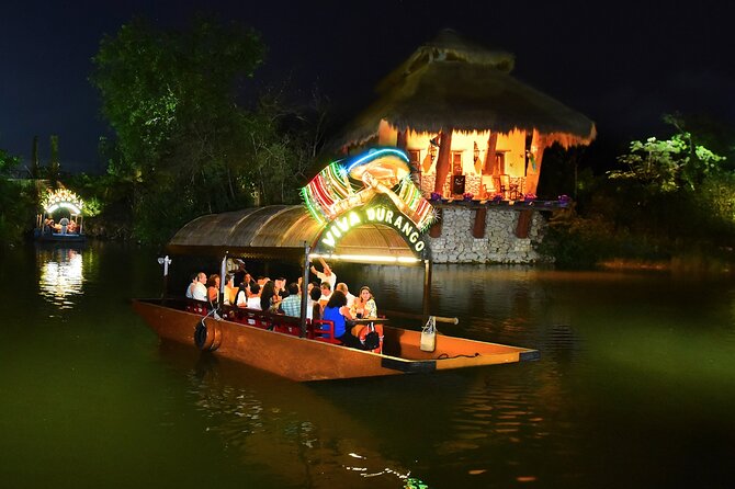 Xoximilco: Boat Fiesta Tour, Tasting, Tequila Bar and Transport - What you eat: tamales, mole, shrimp, and Mayan pork