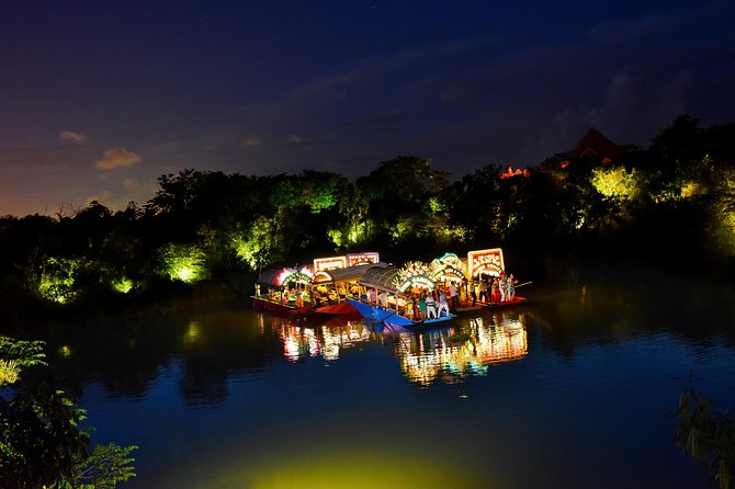 Xoximilco Ticket: Boat Fiesta, Traditional Tasting & Tequila Bar - Mariachi, bolero, marimba, and the changing entertainment